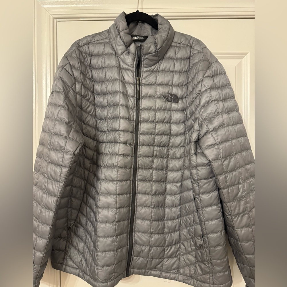 The North Face Men’s XL Thermoball puffer.  Grey w/dark grey logo. Like new
